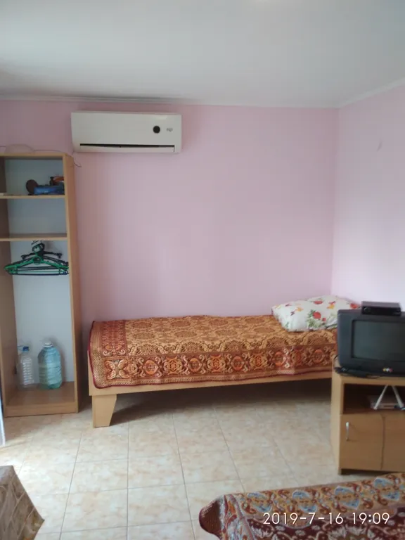 Уютный домик со всеми удобствами в самом центре поселка Штормовое