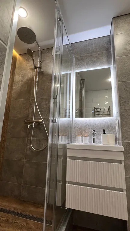 Апартамент у часовой башни и дома гильдии