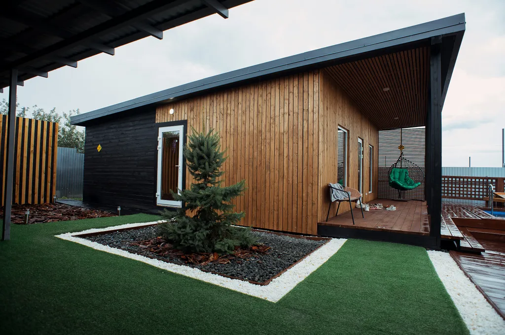 Дом с бассейном и баней