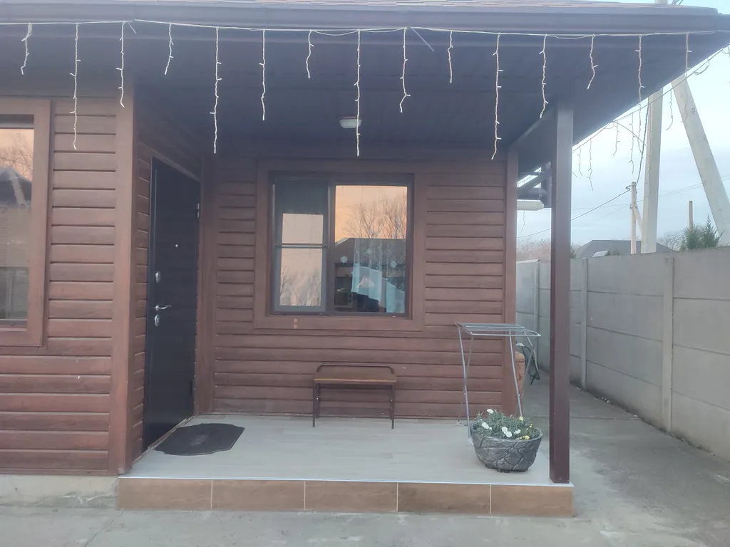 Уютный дом с беседкой и костровой зоной