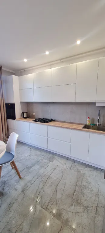 Просторные апартаменты с удобным расположением