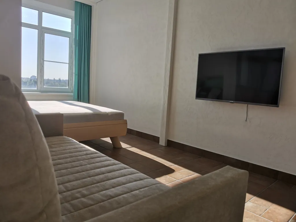 Квартира в греческом стиле с видом на море в центре города