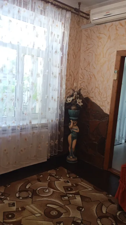 Коттедж Двух комнатный дом, в центре старого города — Евпатория