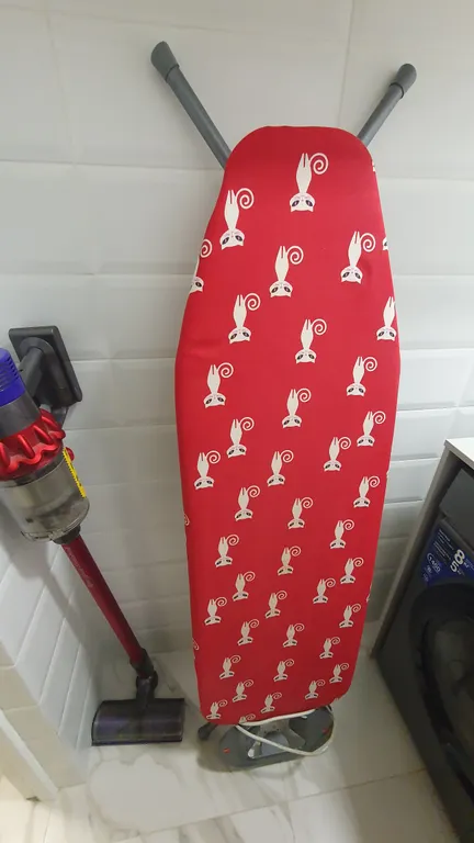 Красная студия в центре города для деловых поездок и семейного отдыха