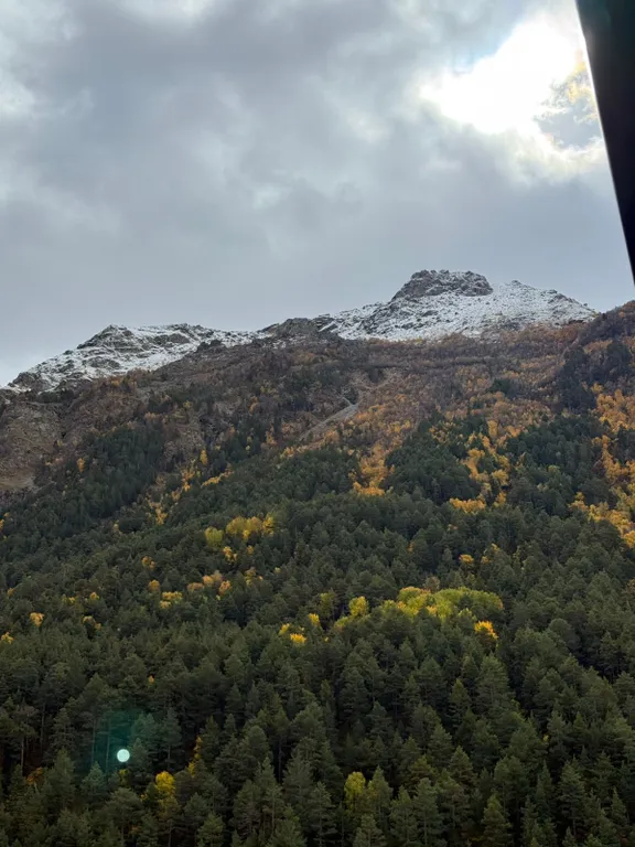 Новый домик с шикарным видом в Тегенекли