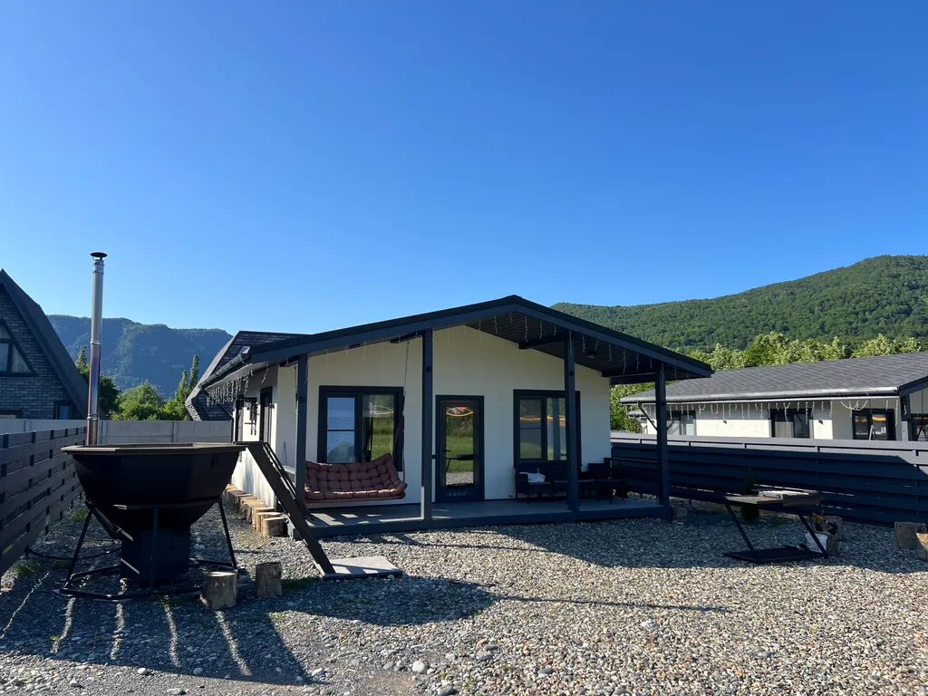 Уютный дом с банным чаном и видом на горы