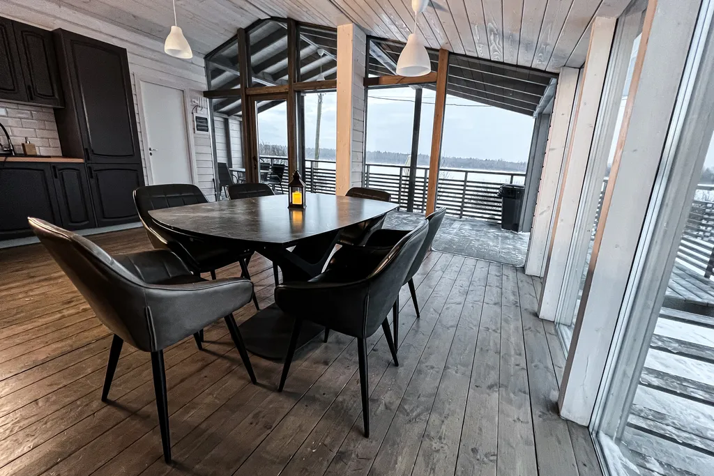 Коттедж Коттедж номер 2 с видом на озеро — Малые Горки