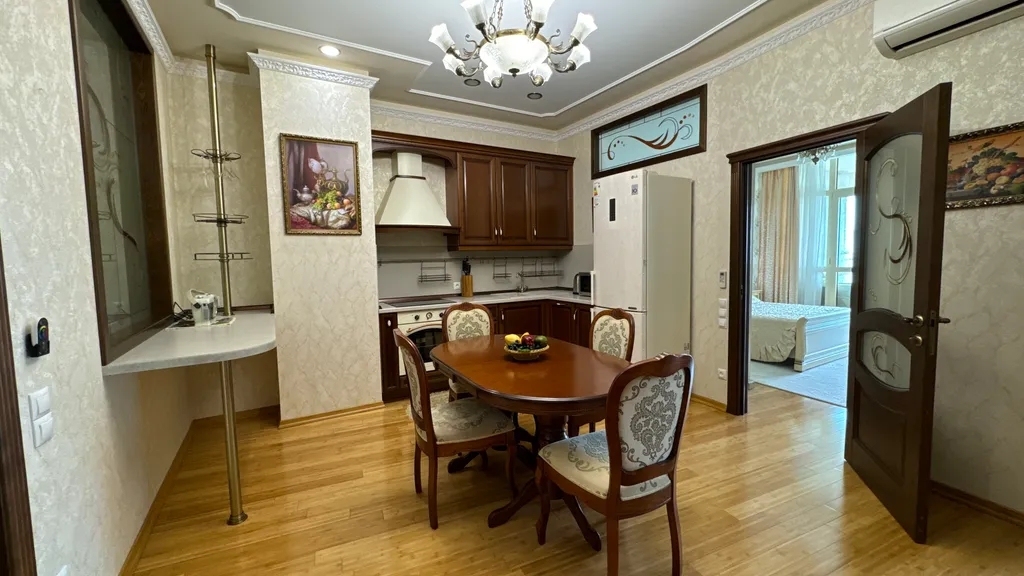 Квартира у цирка