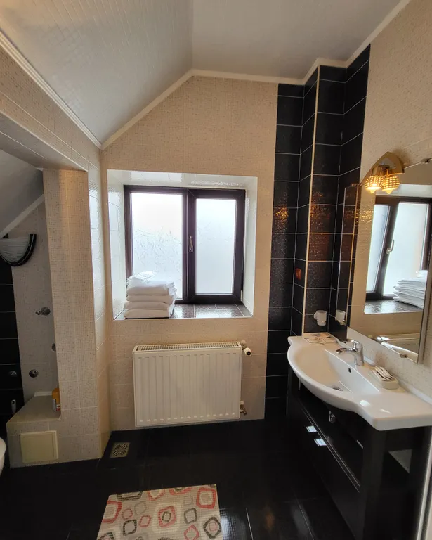 Просторные двухкомнатные апартаменты с кухней и стиральной машиной