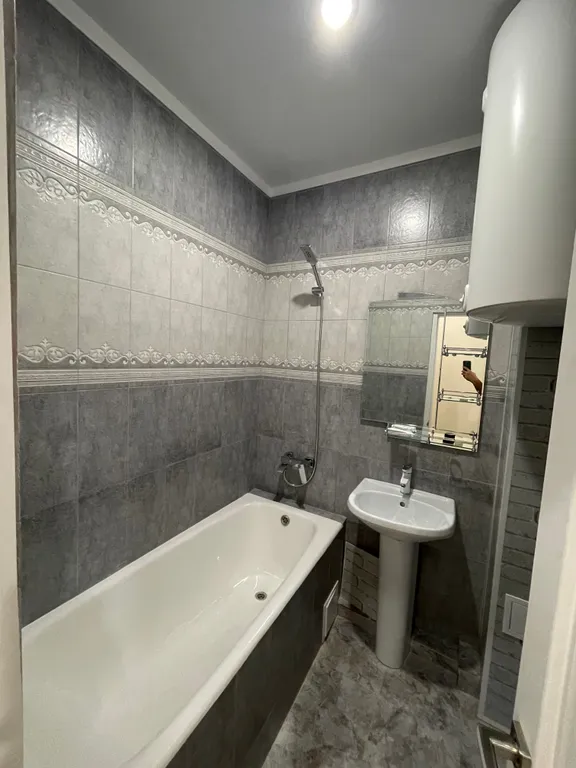 Квартира 3-комнатная Квартира у пляжа Марнеро — Сухум