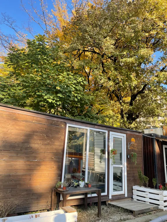 Домик-студия с видом на горы, на территории турбазы