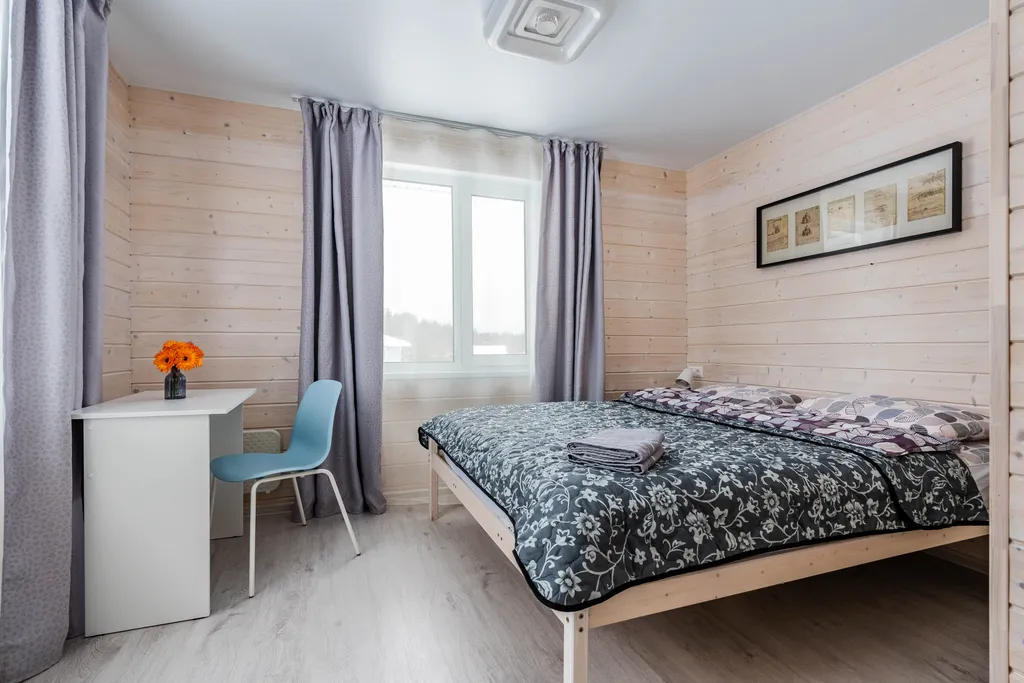 Коттедж Уютный просторный дом у лесного озера — Ларионово