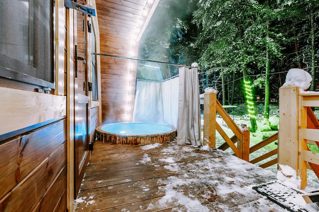 Коттедж Дом в лесу от Квартирукинг — аренда посуточно в Терскол