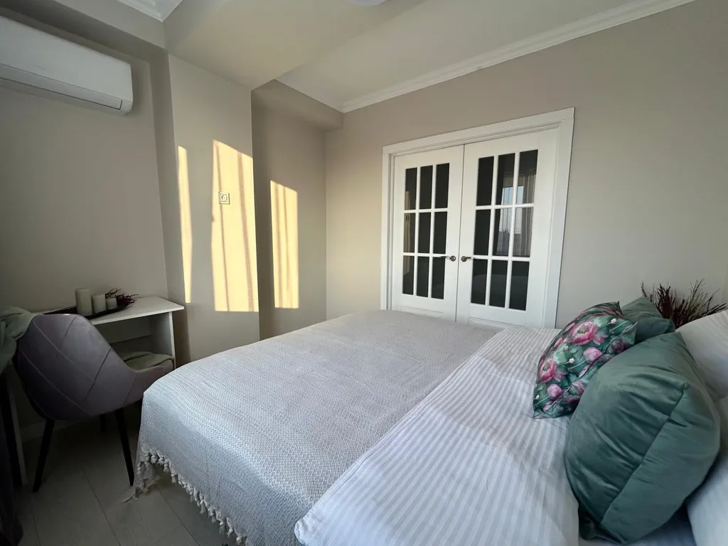 Трехкомнатные апартаменты Лавандовая гавань в самом центре Алматы