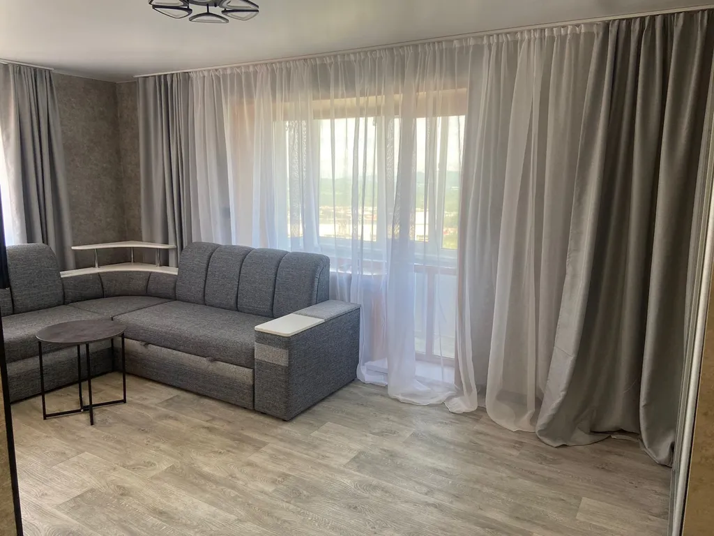 Уютная квартира на красной линии города с видом на вулканы