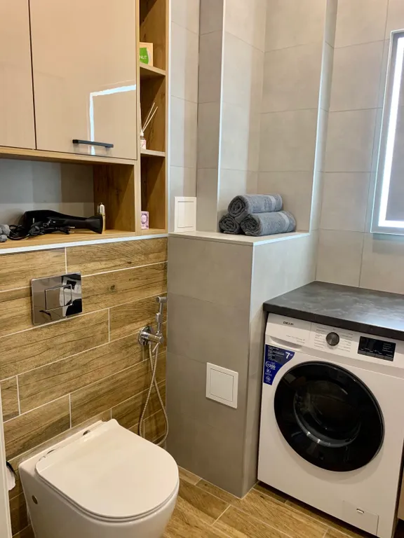 Квартира 1 комнатная квартира с террасой — Светлогорск