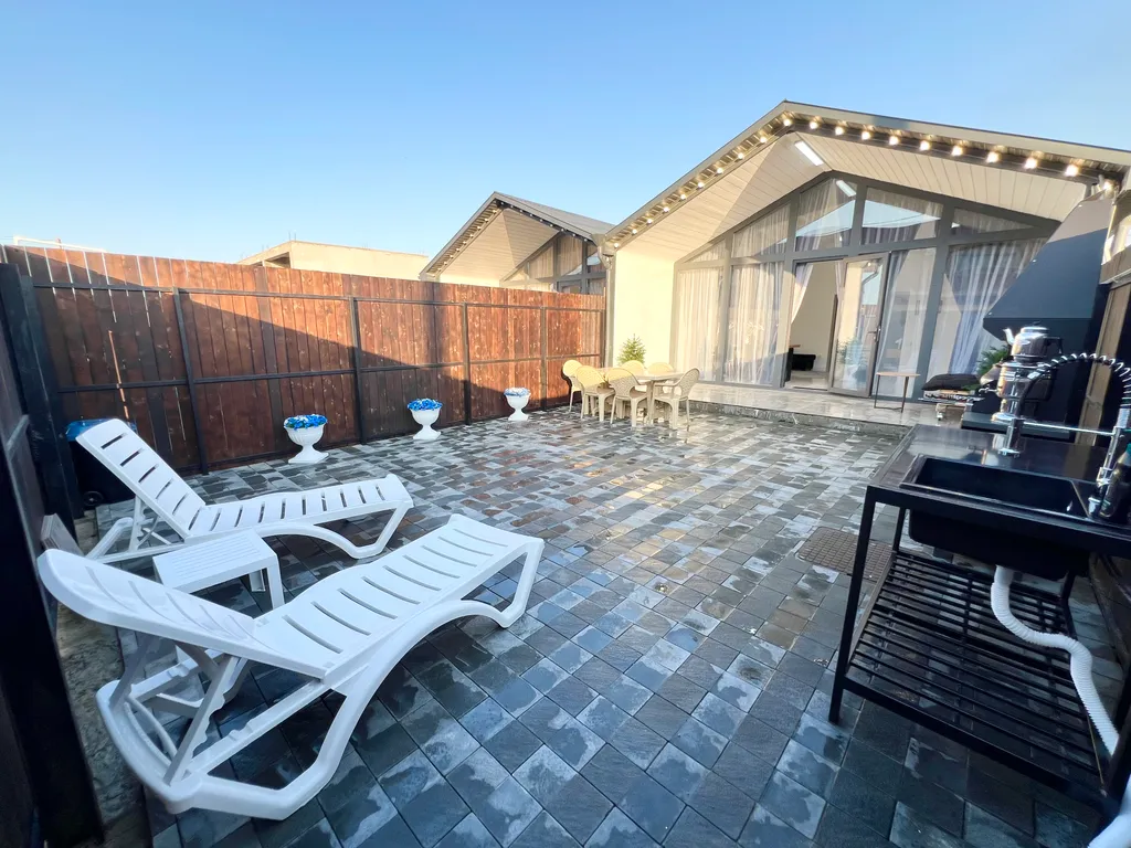 Коттеджи на берегу моря SEA BREEZE