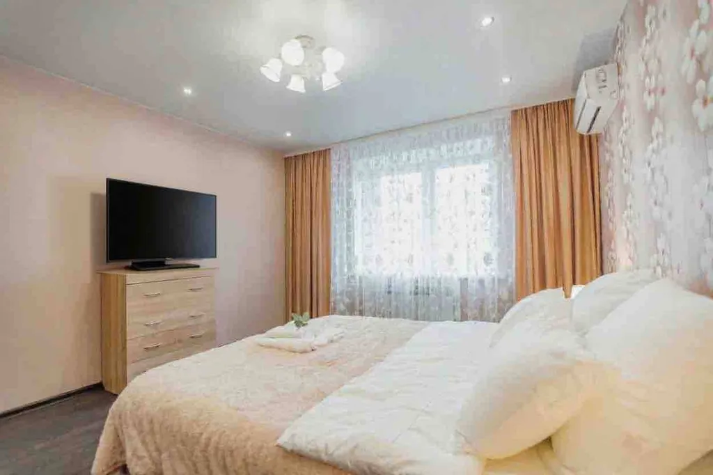 Уютная, просторная 3-к квартира в новом доме