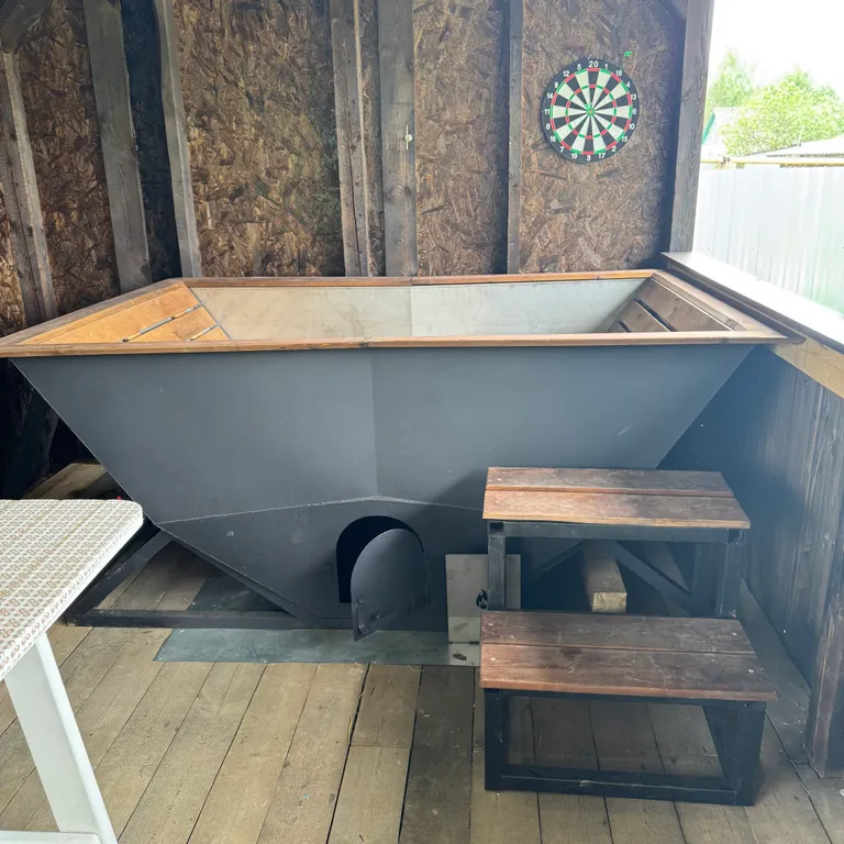 Теплый угол с сауной