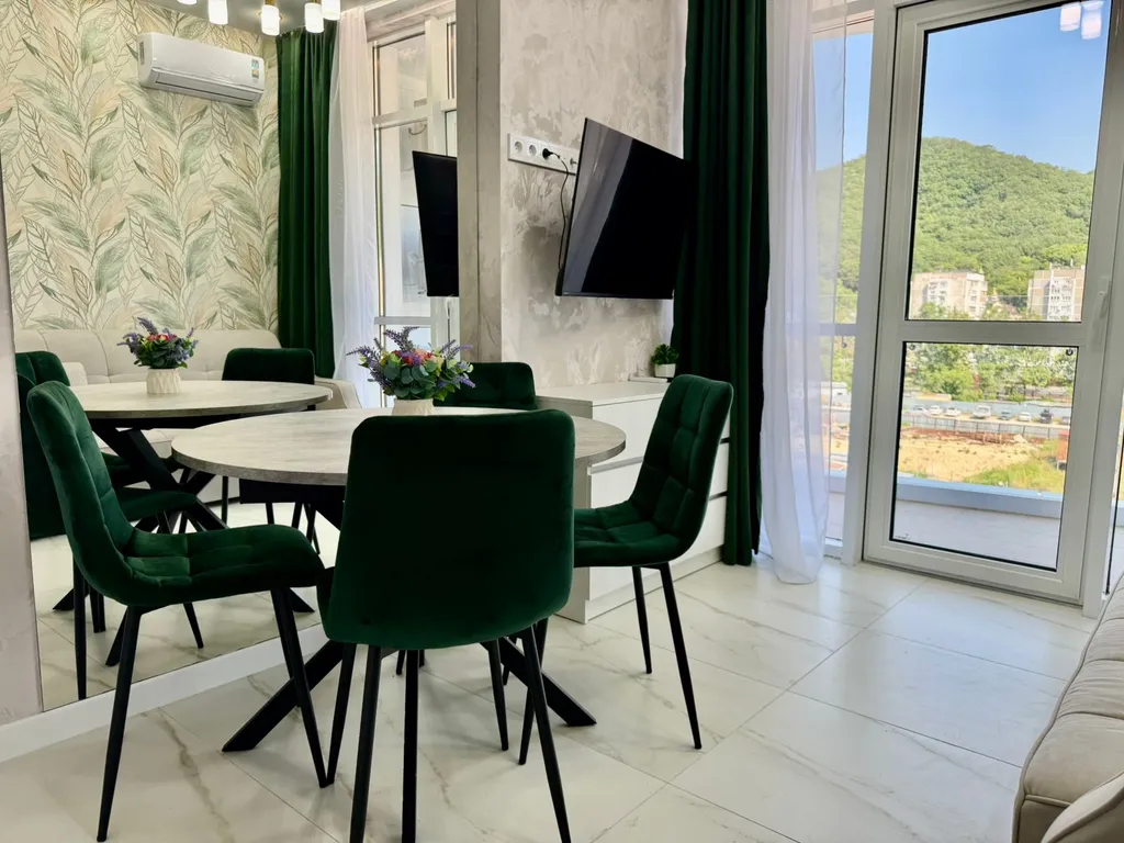 Апартаменты с видом на гопы