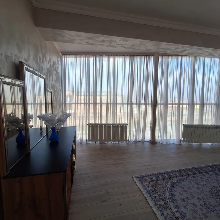 Апартамент недалеко от центра