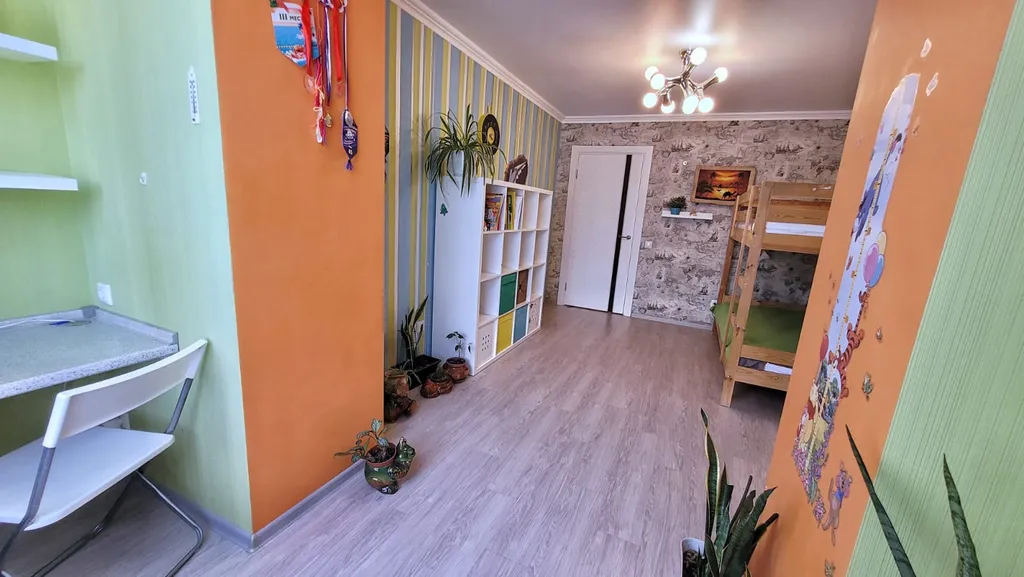 Большая семейная уютная квартира