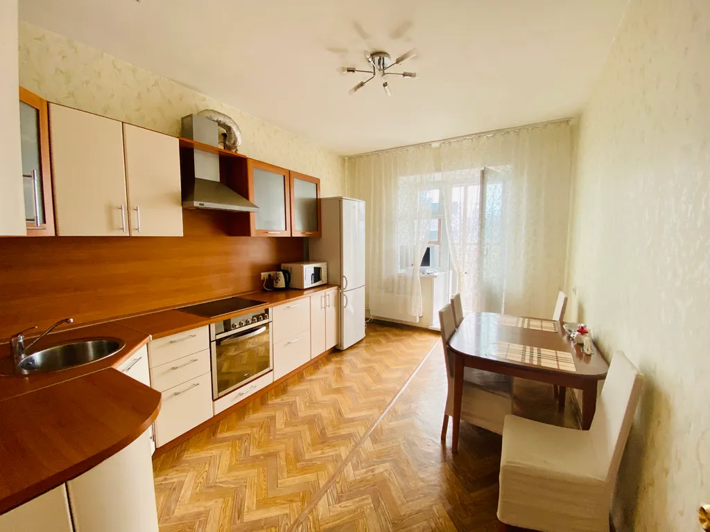 Квартира Однокомнатная квартира напротив ТРЦ Планета — Красноярск