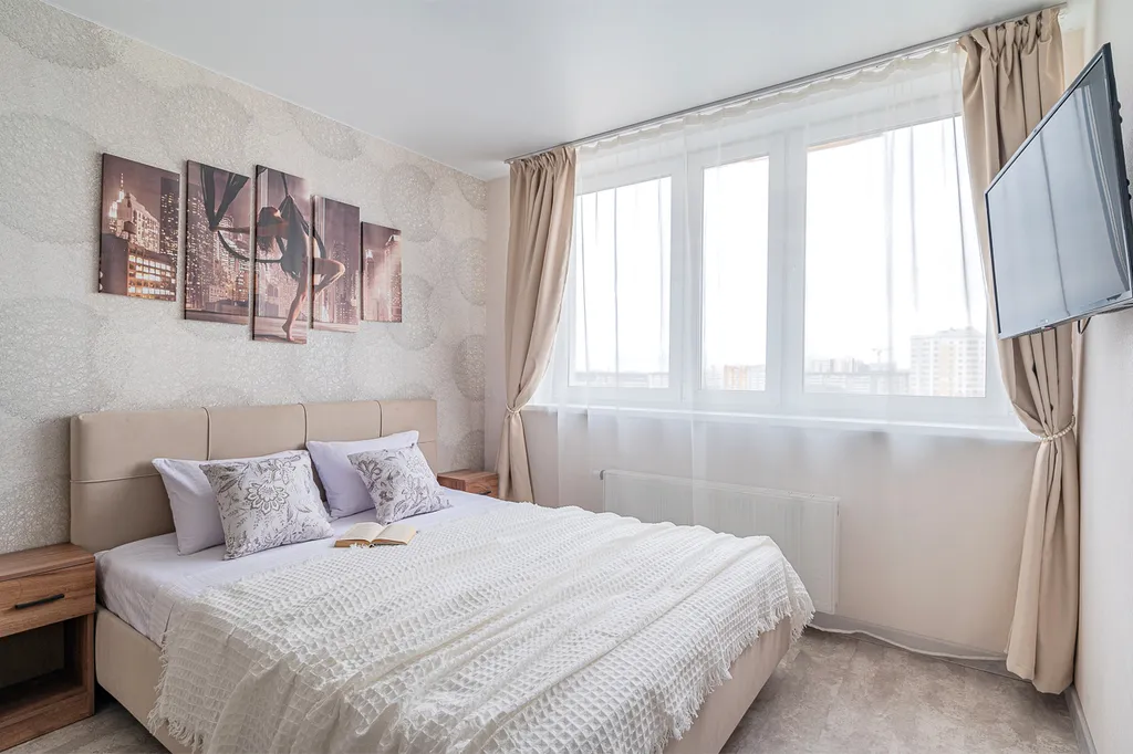 Квартира Уютная студия в ЖК Тихий центр-3 — аренда посуточно в Верхняя Пышма