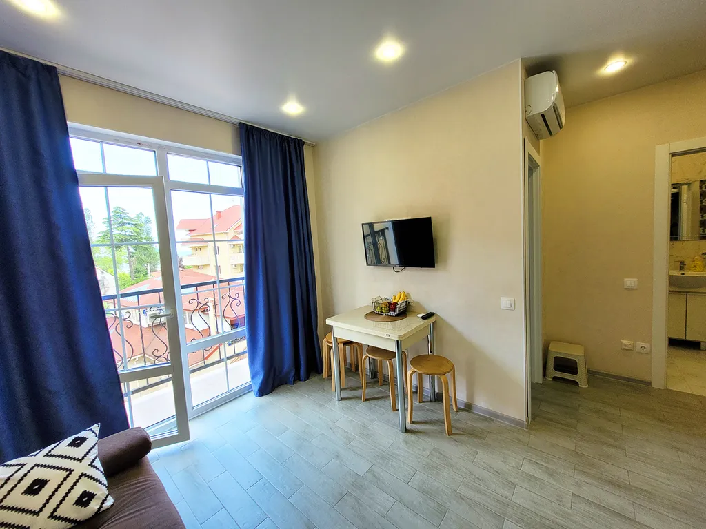 Квартира с видом и балконом — аренда посуточно в Кудепста