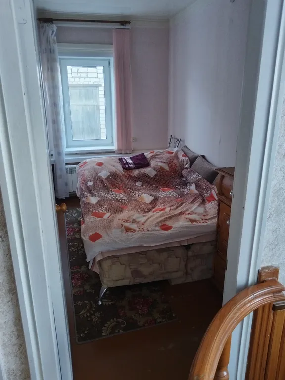 Двухэтажный дом со всеми удобствами в самом центре