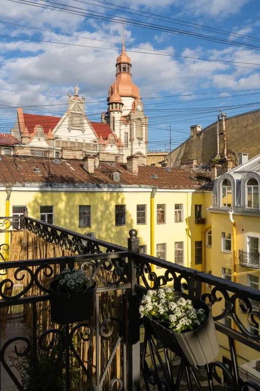 Двухуровневая мансарда в историческом центре