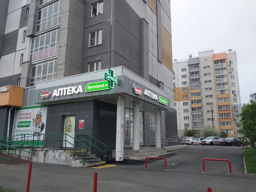 Черно-белая гармония в Парковом