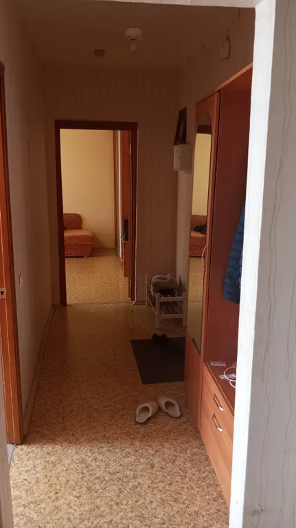 2-х комнатная квартира, есть все для проживания