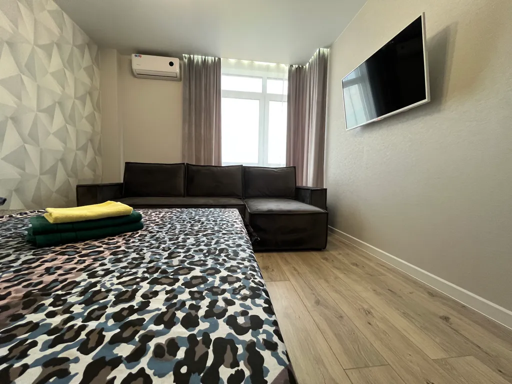 Комфотная студия в элитном доме возле Парка Ангелов