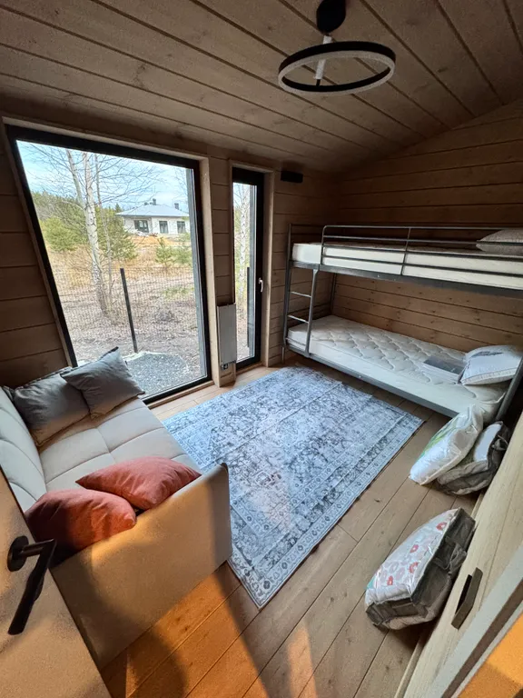 Дом в тихом заповедном лесу