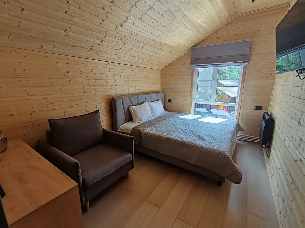 4-комнатный Дом