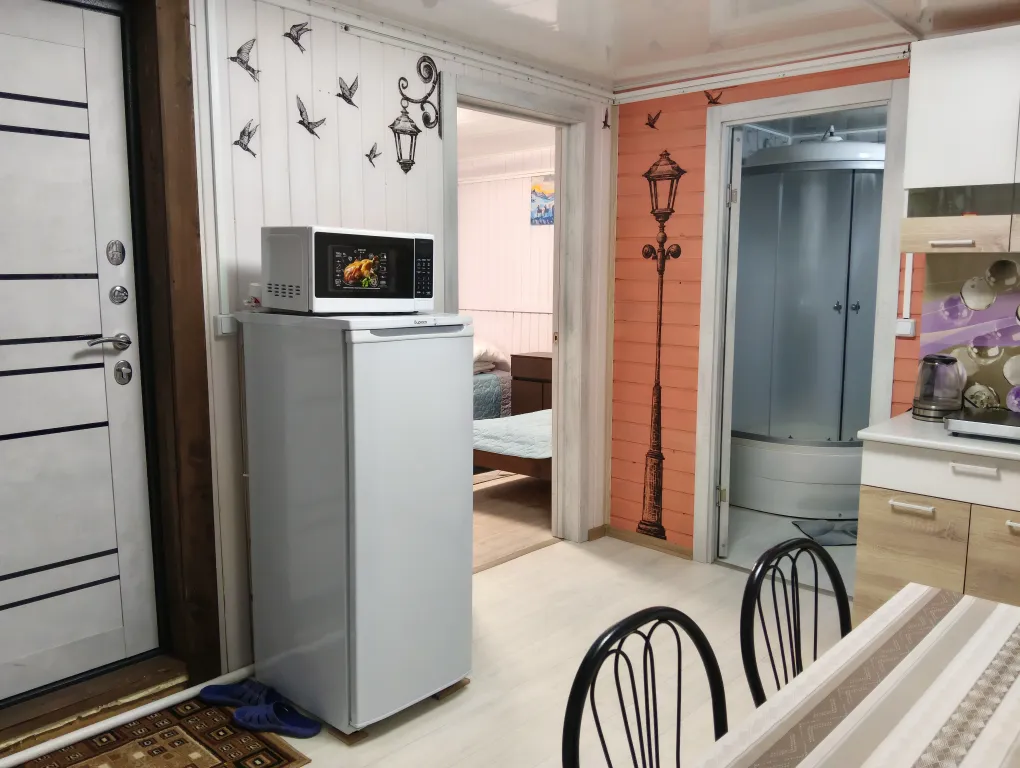 Благоустроенный 4-х местный номер со своей кухней и сан.узлом