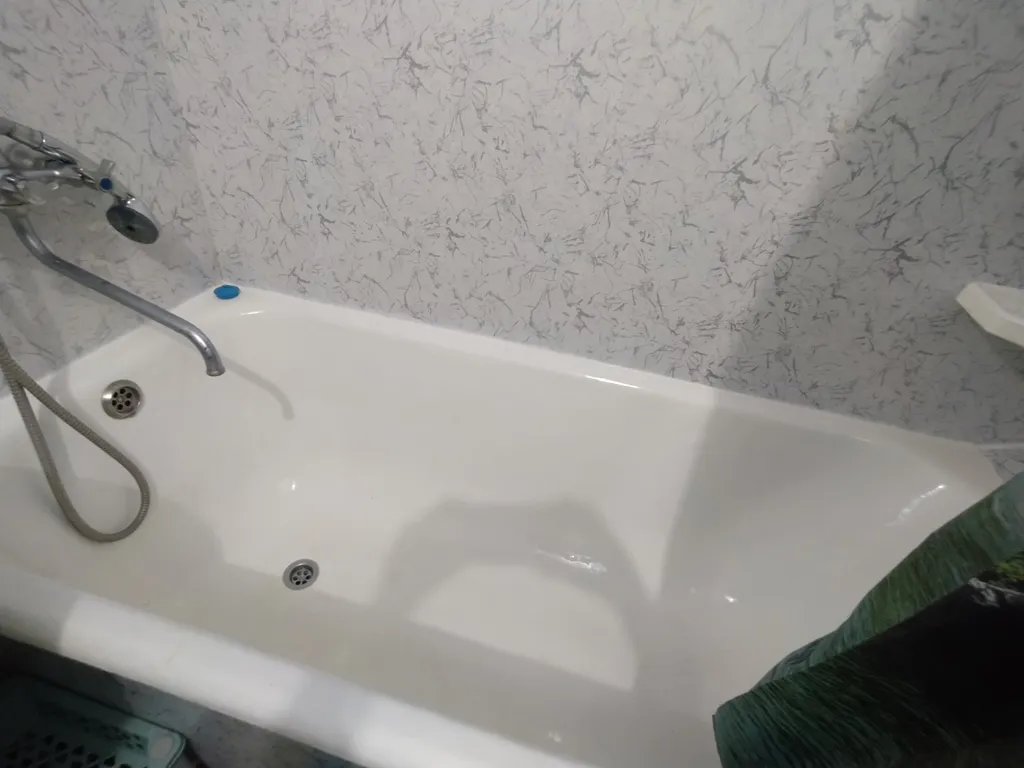 Уютная квартира с кроваткой для младенца