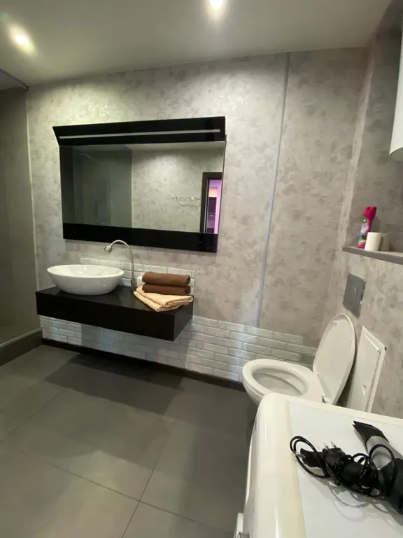 Просторные апартаменты с видом на лес