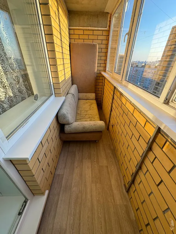 Студия с видом на Волгу