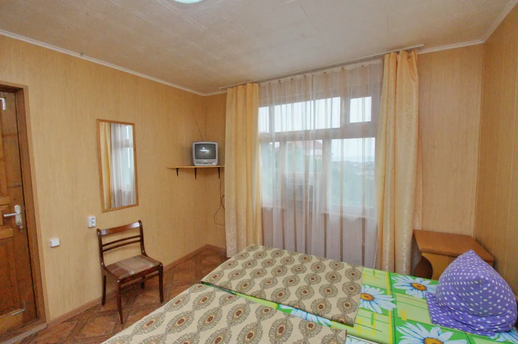 Квартира Квартира Трёхместный эконом  с/у на этаже — Лазаревское