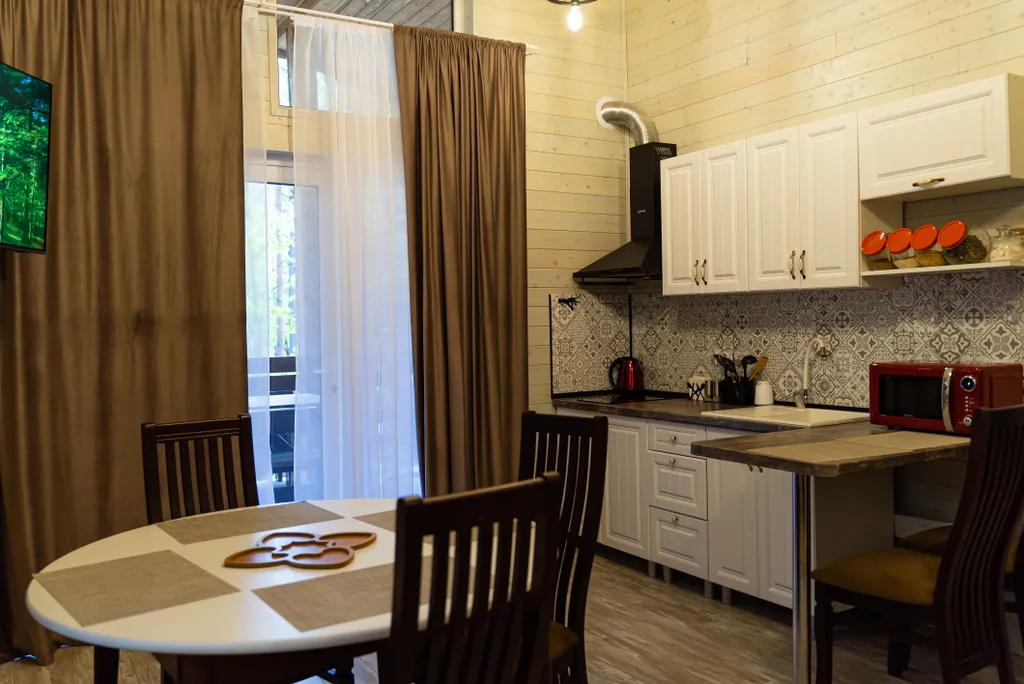 Шале в лесу с видом на горы (до 6-ти человек)