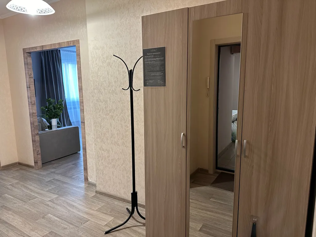 Квартира Современная квартира напротив ТЦ Планета — Красноярск