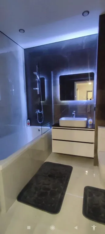 Отличная квартира с новым дизайнерским ремонтом и отличным видом