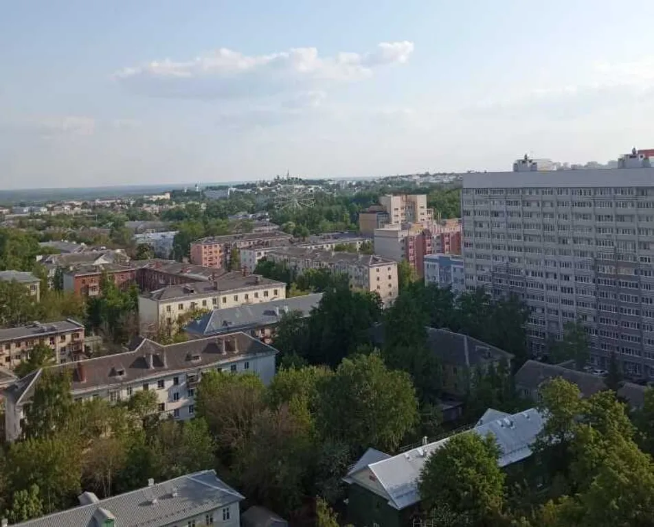 Стильные апартаменты с видом на город