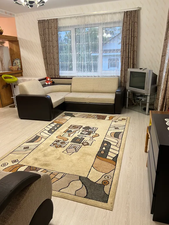 Уютный дом в центре города недалеко от реки