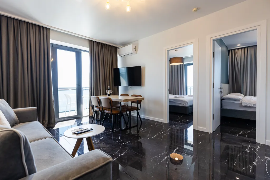 Квартира Двухкомнатные апартаменты с видом на море — аренда посуточно в Батуми