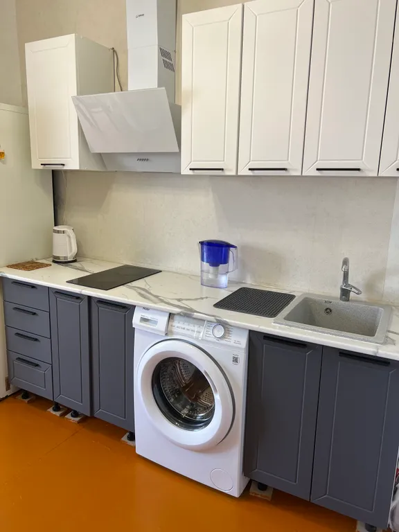 С видом на снежные горы, синее море, сосновой рощей 2 комн квартира