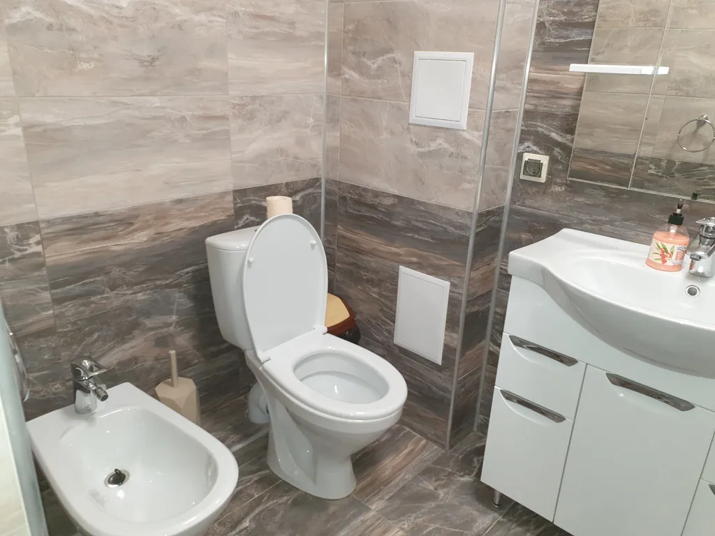 Новая благоустроенная квартира в хорошем районе