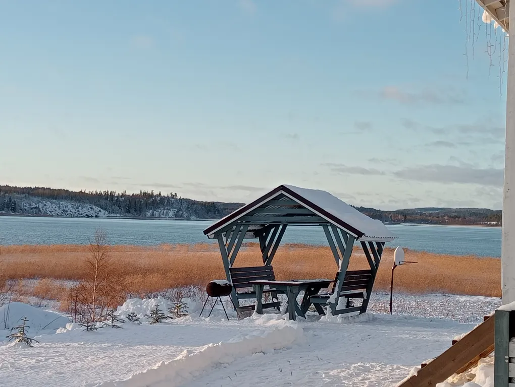 Гостевой дом Мункинмяки на берегу озера